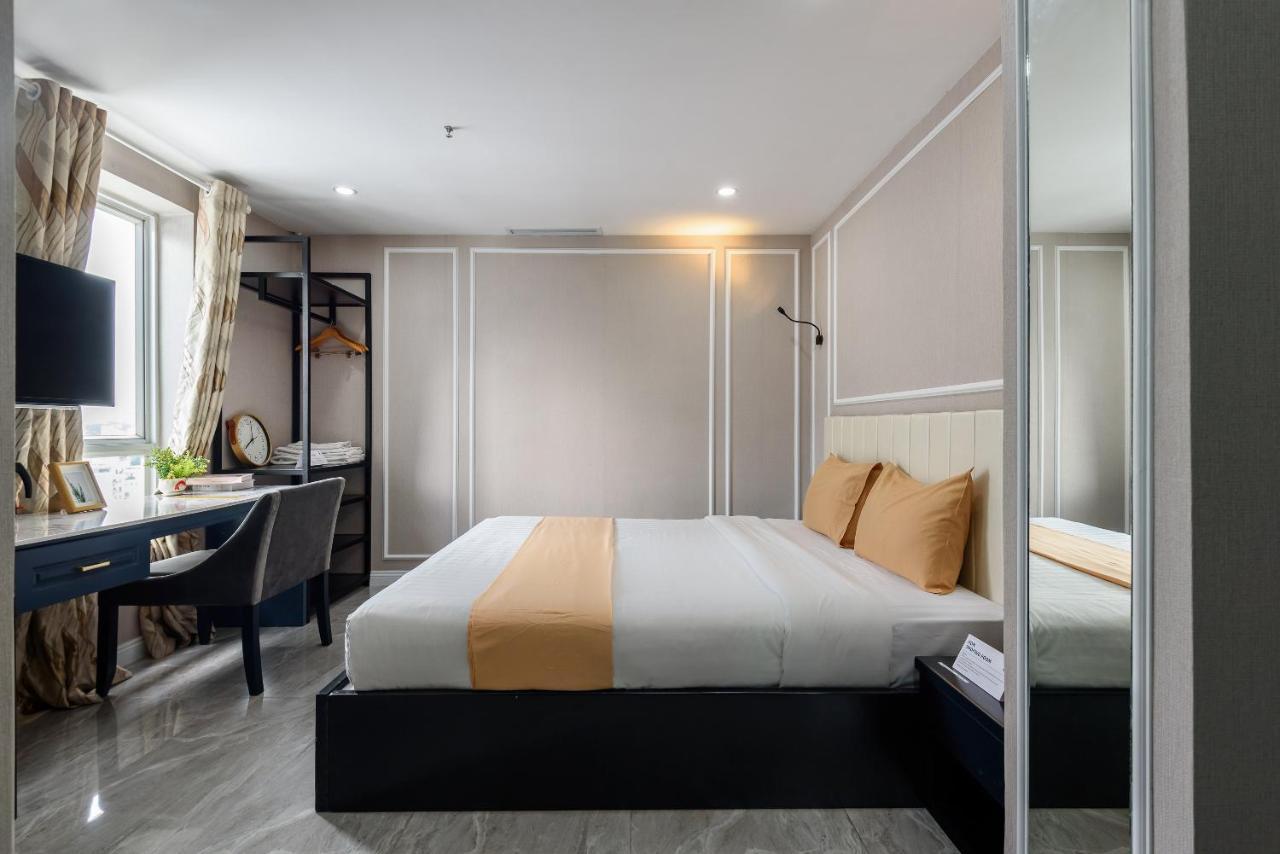 Cozrum Lux - The Arrivals Hotel Bandar Ho Chi Minh Luaran gambar