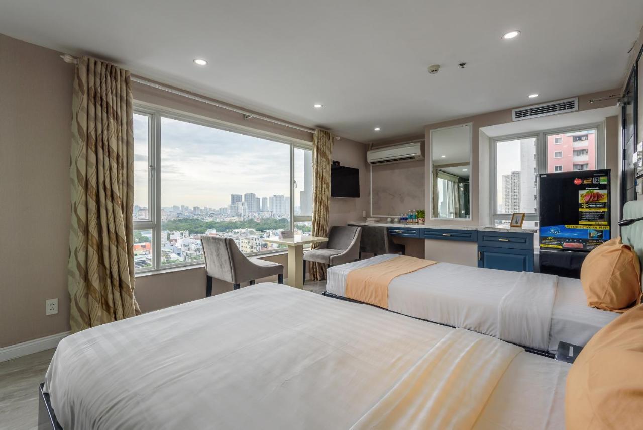 Cozrum Lux - The Arrivals Hotel Bandar Ho Chi Minh Luaran gambar