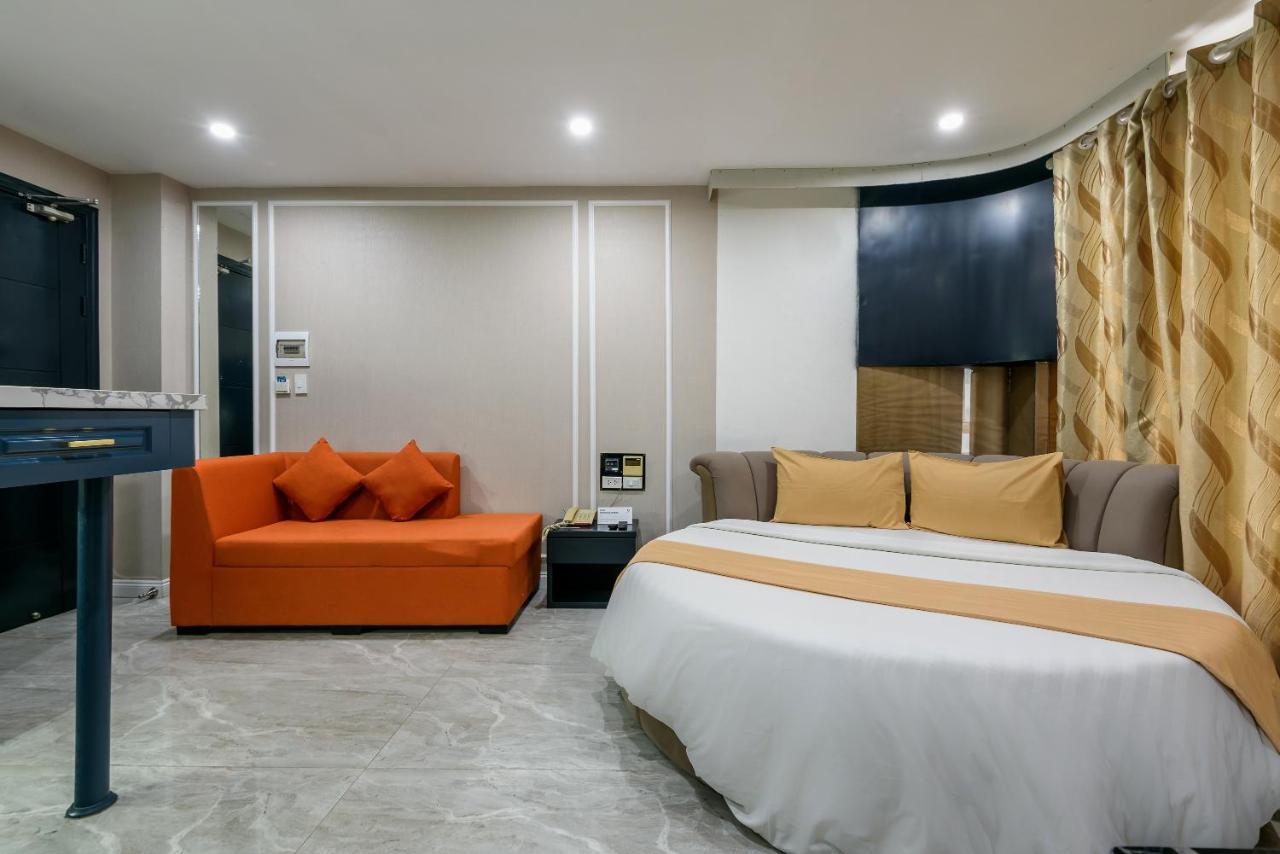 Cozrum Lux - The Arrivals Hotel Bandar Ho Chi Minh Luaran gambar
